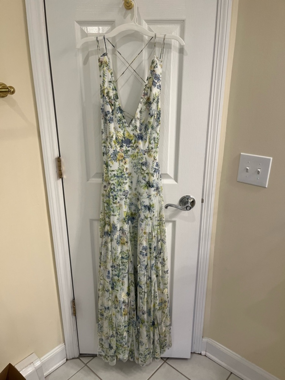 Floral V-Neck Maxi Dress with Crisscross Back